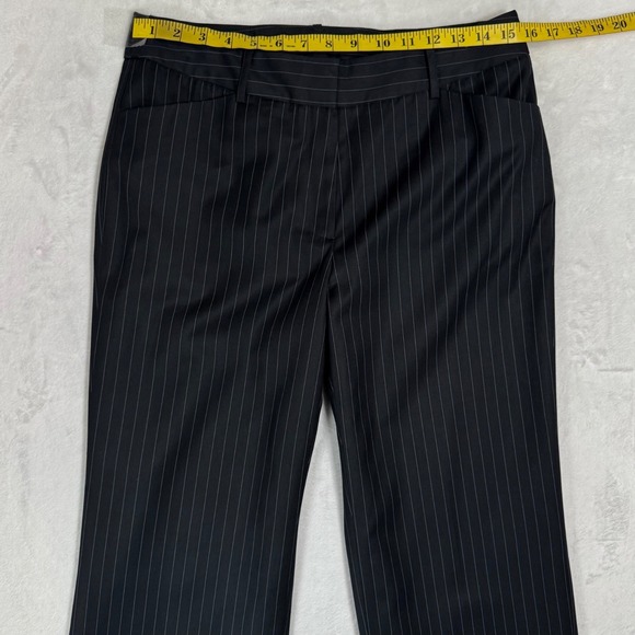 Jones New York Black Pinstripe Pantsuit Size 8 2 Piece Blazer Pants Set Y2K VTG - Picture 16 of 16